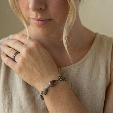 Redwood Drop Bracelet - Gunmetal