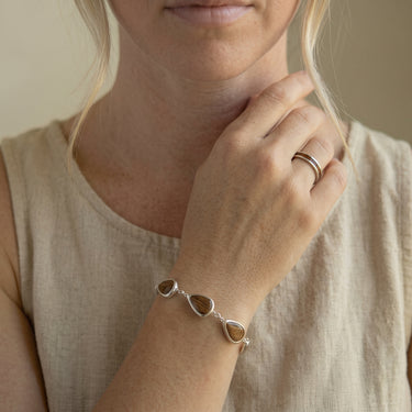 Redwood Drop Bracelet