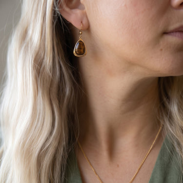 Ancient Kauri Drop Earrings - Yellow Gold